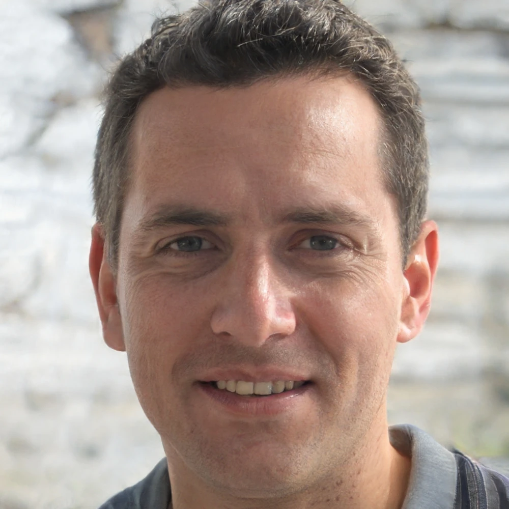 daniel mercer author photo